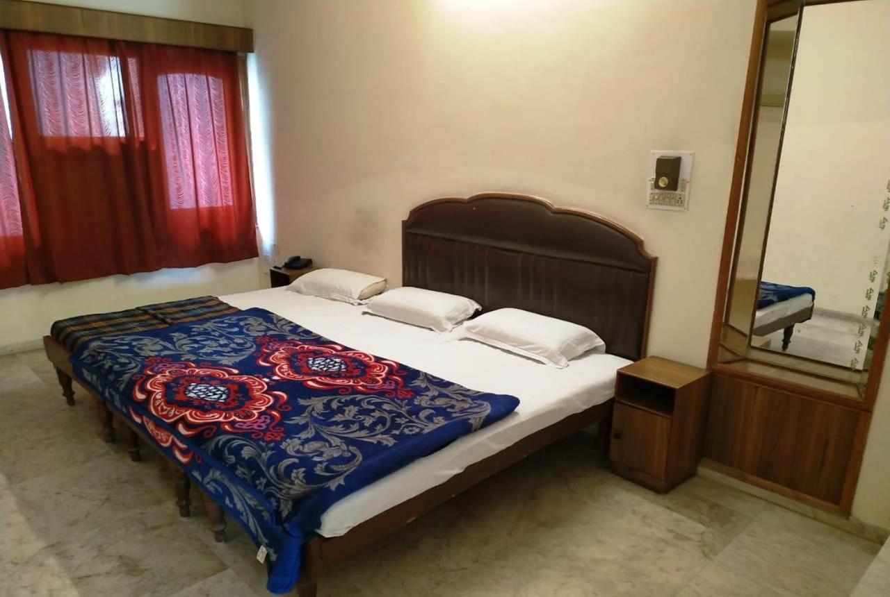 Hotel Vinayakam Udaipur Exterior foto